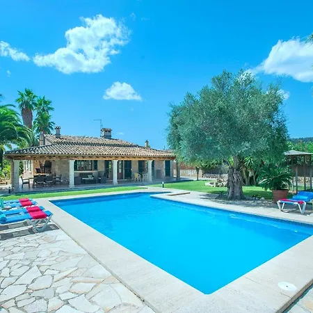 Owl Pou - Luxury Holidays In Royal Gardens Willa Pollensa