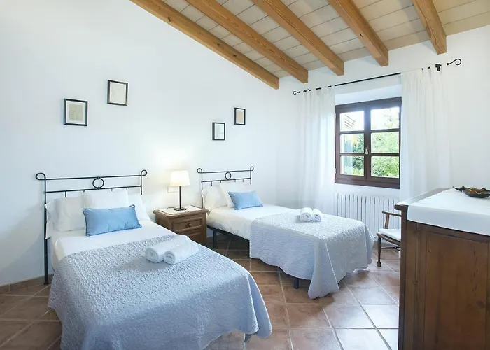 Villa Owl Pou - Luxury Holidays In Royal Gardens