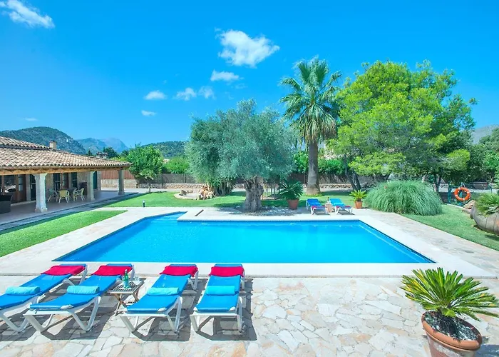 Villa Owl Pou - Luxury Holidays In Royal Gardens *