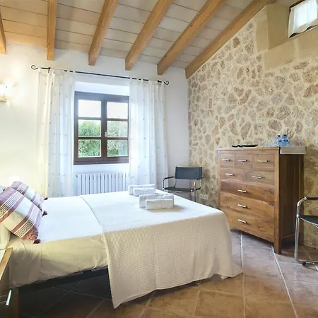 Owl Pou - Luxury Holidays In Royal Gardens Villa *